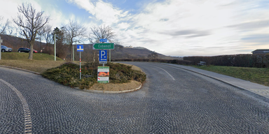 Horror am Cobenzl: Lenker bei Unfall komplett verbrannt