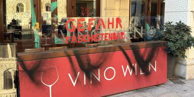 Nächster Farbanschlag auf Politiker-Bar Vino