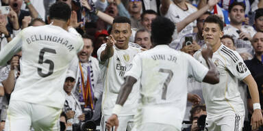 2:1 - Real gewinnt hitzigen Clasico gegen Barcelona