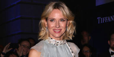 "Jetzt schon?" Hollywood-Star Naomi Watts war schockiert über frühe Wechseljahre