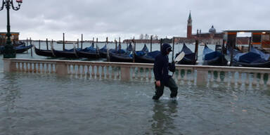 Unwetter in Italien: Markusplatz in Venedig überschwemmt