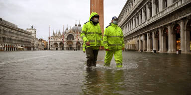 Unwetter in Italien: Markusplatz in Venedig überschwemmt