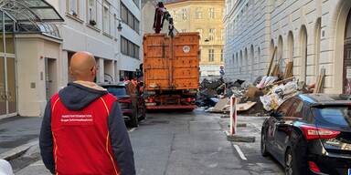 Über 11 Tonnen Müll auf illegaler Baustelle in Neubau entsorgt