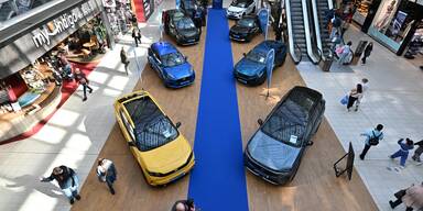 Driving Days im Westfield Donau Zentrum:  Top Auto-Neuheiten Motorträume zum Anfassen