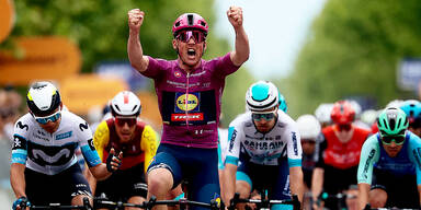 Pedersen krönt albanische Giro-Etappen mit Doppelsieg