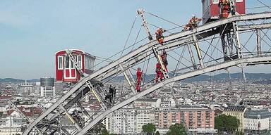 Riesenrad als "Trainingsplatz" für Feuerwehr