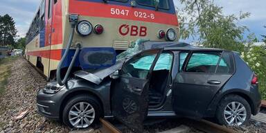 Nach schweren Unfällen werden Bahnübergänge endlich gesichert