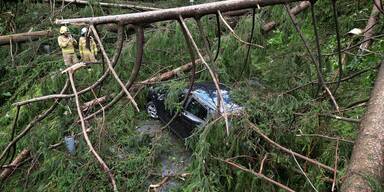 Nach Unwetter-Walze: HIER kann es heute wieder krachen