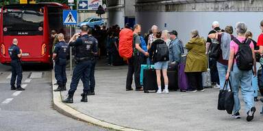 ICE-Pannenbericht enthüllt: keine WCs, Passagiere im Tunnel verirrt