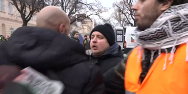 oe24-Reporter attackiert! Eskalation bei Palästina-Demo