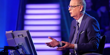 Peinlich! Deutsch-Lehrerin scheitert an einfacher Literatur-Frage