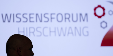 3. Wissensforum Hirschwang: Motto „Faktor Arbeit entlasten“