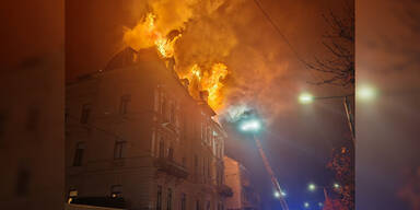 Brandstiftung in Villa: Keine Spur von den Tätern