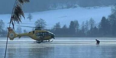 2 Frauen auf Eis eingebrochen - spektakuläre Rettung