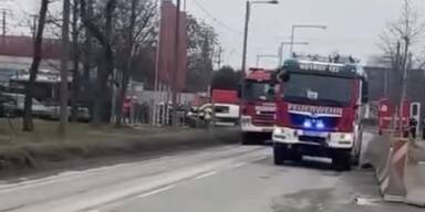 Großeinsatz in Oberlaa: Straßen abgesperrt