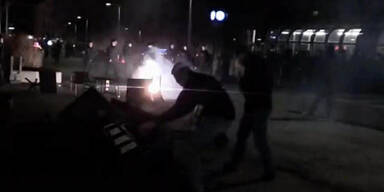 Nach Derby-Schande: Heftige Fan-Ausschreitungen in Favoriten