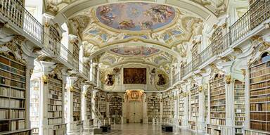 Stift Admont Bibliothekssaal.jpg
