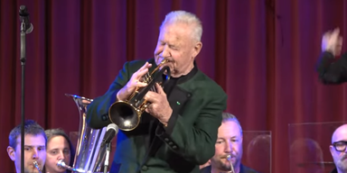 Star-Musiker bricht live im ORF zusammen