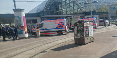 Großeinsatz am Westbahnhof: Brutale Attacke bei Meinungsverschiedenheit 