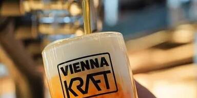 "Konzernfrei" trinken beim "Kraft Bier Fest"
