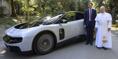 Ex-Ferrari-Boss: "Ich hoffe, Sie entfernen das Pferd"