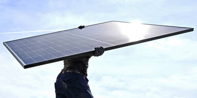 Immer mehr "PV-Überdachungen" von Parkplätzen