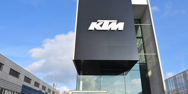 Nicht mehr Wels: Inder wollen Firmensitz von KTM-Mutter verlegen
