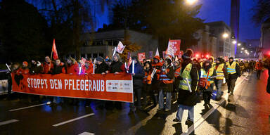 Pflegebonus wird gestrichen: Tausende protestieren bei Großdemo