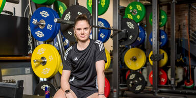 Zadrazil mit neuem Punkterekord Fußballerin des Jahres 