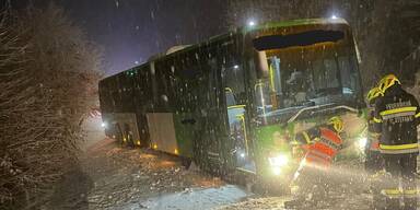 Schnee-Chaos: Steiermark ist "de facto nicht mehr erreichbar"