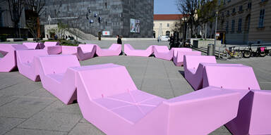 Zum 25. Jubiläum: Neue Enzis fürs Museumsquartier