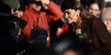 Royal-Aufreger bei Weihnachtsmesse um Kinder von Skandal-Prinz Andrew