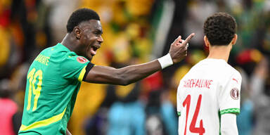 Skandal im Afrika-Cup-Finale: Spieler verlassen Feld während dem Spiel