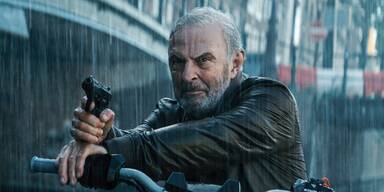 AMSTERDAMNEDII_Einhorn-Film 2.jpg