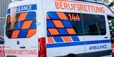 2 Tote, 6 Verletzte bei Horror-Crash von drei PKW