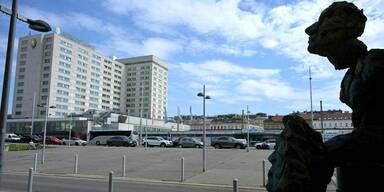 APA THEMENBILD  HEUMARKT - WIEN BLEIBT AUF ROTER LISTE =.jpg
