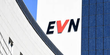 Energie-Boss casht 784.000 Euro ab: Hergovich attackiert EVN