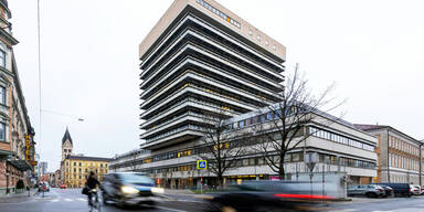 84-Jährige qualvoll verdurstet: Tochter und Enkel vor Gericht