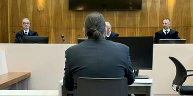 Wegen Ameisenstraße: Nachbarin (72) mit Spaten erschlagen