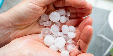 APAWIEN-UNWETTER-MIT-HAGEL-.jpg