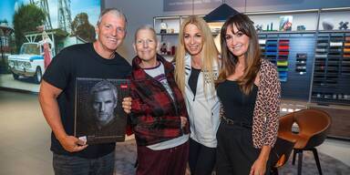 Promis kämpfen mit Tränen der Stärke gegen den Krebs