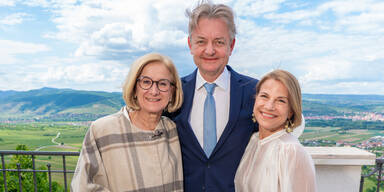 Hochkarätige Weinverkostung beim Europa Forum Wachau