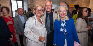 Johanna Mikl-Leitner mit Werner und Martina Fasslabend