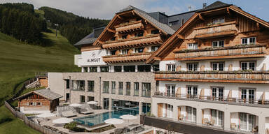 Herbsturlaub im ALMGUT: Wellness, Berge & Genuss erleben