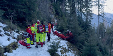 Wanderer rutschte aus: 20 Meter in die Tiefe gestürzt