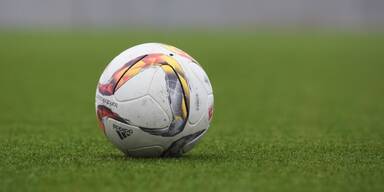 Adidas und DFL schließen 100-Millionen-Euro-Deal ab