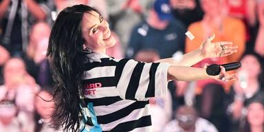 Billie Eilish Stockholm_060_t30wv8p4_20250423111233.JPG