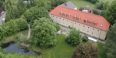 Biologiezentrum neben JKU