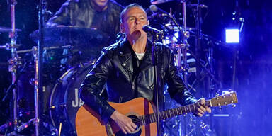 Bryan Adams GettyImages-1390969078 (2).jpg