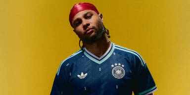 DFB überrascht mit neuem Auswärts-Trikot: Adidas setzt auf krassen 90er-Look